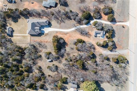 4540 E 33rd St, Edmond, OK 73013 photo 1