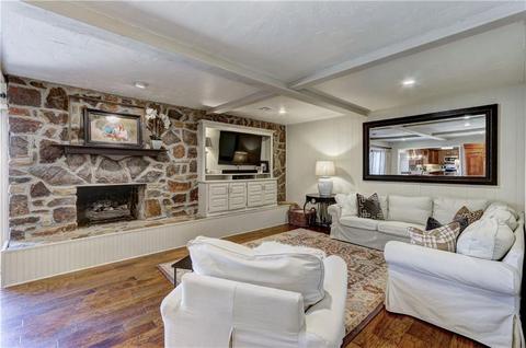 1317 Devonshire Ct, Edmond, OK 73034 photo 8