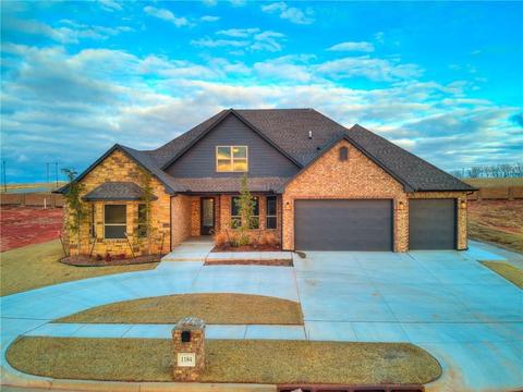 1184 Colonial Ave, Tuttle, OK 73089 photo 2