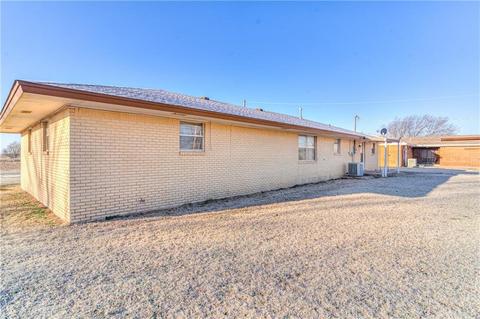 307 W Adams St, Corn, OK 73024 photo 34
