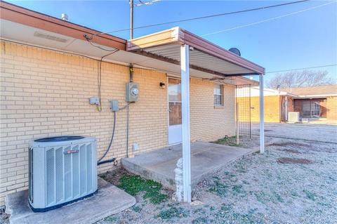 307 W Adams St, Corn, OK 73024 photo 36