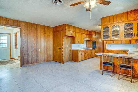 307 W Adams St, Corn, OK 73024 photo 12