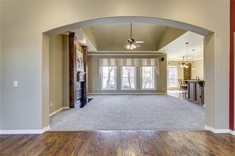 158 Evermay Dr, Edmond, OK 73013 photo 13
