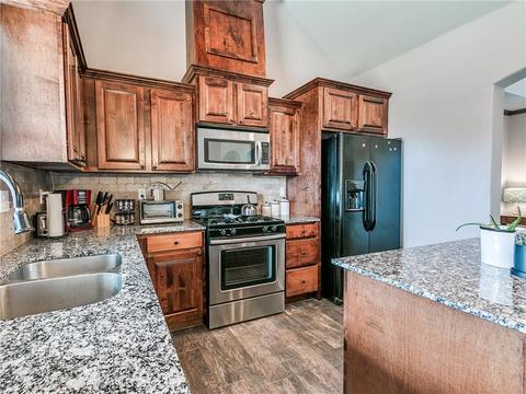 20582 Frontier Ave, Harrah, OK 73045 photo 13