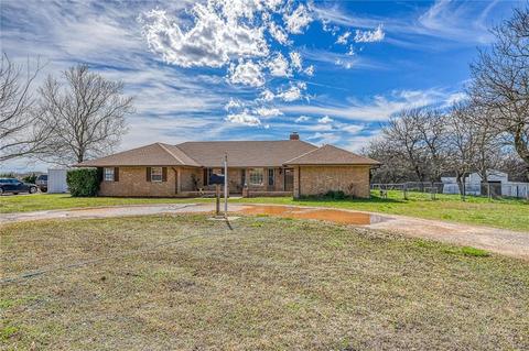 407 Clifton Dr, Tuttle, OK 73089 photo 3