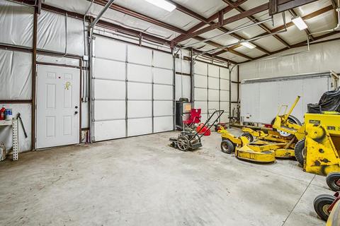 21401 Montgomery Dr, Mcloud, OK 74851 photo 24