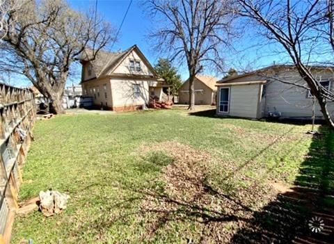 620 E Commerce Cor, Altus, OK 73521 photo 29