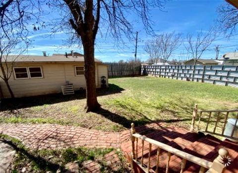 620 E Commerce Cor, Altus, OK 73521 photo 30