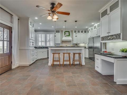 3200 E University Ave, Guthrie, OK 73044 photo 9