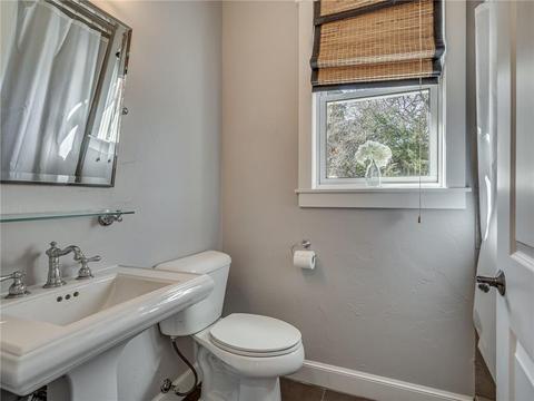 3200 E University Ave, Guthrie, OK 73044 photo 14