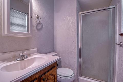 607 S Leach Ave, Watonga, OK 73772 photo 14