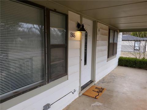 1306 E Springer Ave, Guthrie, OK 73044 photo 2