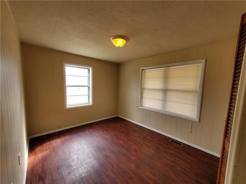 1306 E Springer Ave, Guthrie, OK 73044 photo 4