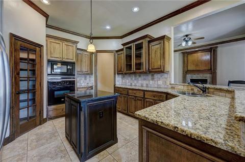 15212 Daybright Dr, Edmond, OK 73013 photo 11