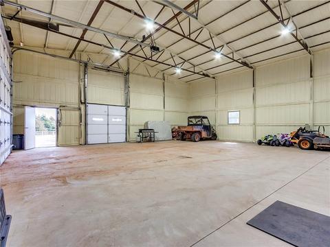 4700 Secrest Rd, Guthrie, OK 73044 photo 4