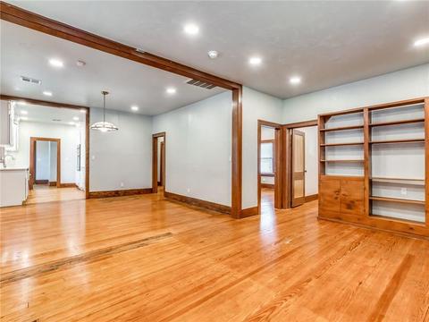 321 E Apache St, Norman, OK 73069 photo 9