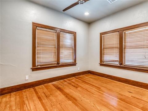 321 E Apache St, Norman, OK 73069 photo 24