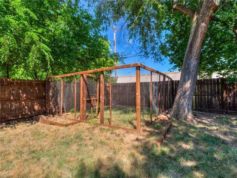 321 E Apache St, Norman, OK 73069 photo 7