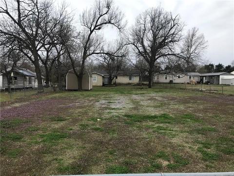 722 E Leland St, Cushing, OK 74023 photo 19