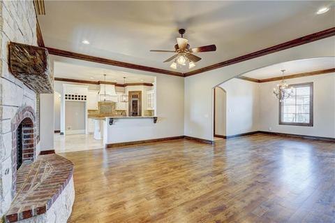 2732 Open Range Rd, Edmond, OK 73034 photo 8
