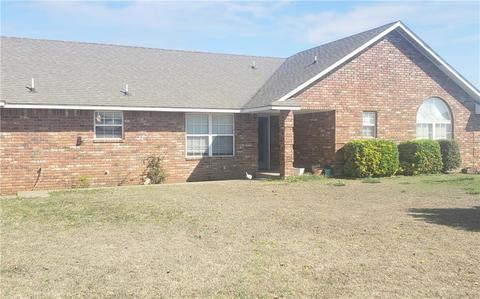 987 Sunflower Dr, Tuttle, OK 73089 photo 2