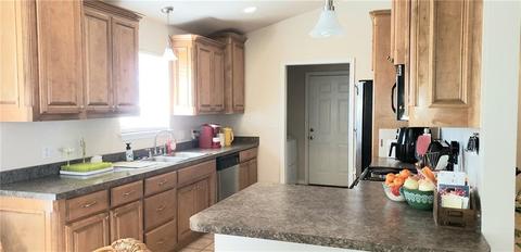 987 Sunflower Dr, Tuttle, OK 73089 photo 6
