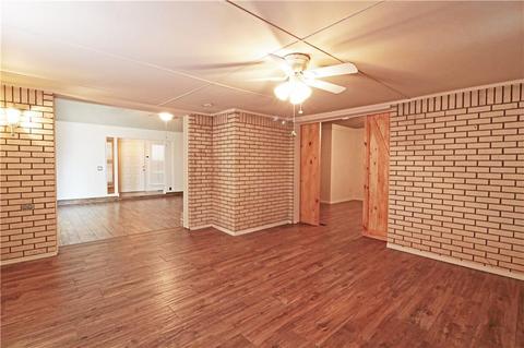216 E Olympic Dr, Yukon, OK 73099 photo 14