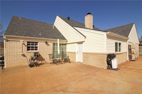 216 E Olympic Dr, Yukon, OK 73099 photo 28