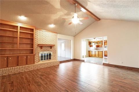 216 E Olympic Dr, Yukon, OK 73099 photo 7