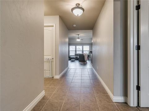 2715 Sharpish Way, Norman, OK 73069 photo 2