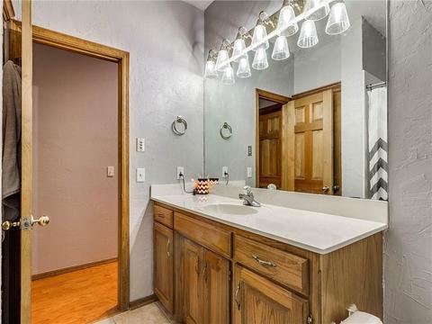 1015 Mockingbird Rd, Guthrie, OK 73044 photo 13