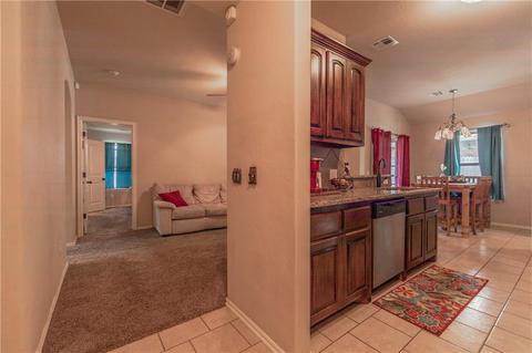 1517 Ginger Ave, Moore, OK 73160 photo 8