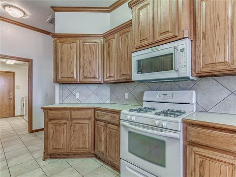 1925 Oak Dr, Moore, OK 73170 photo 19