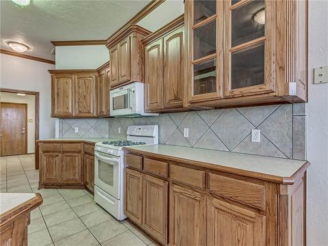 1925 Oak Dr, Moore, OK 73170 photo 15