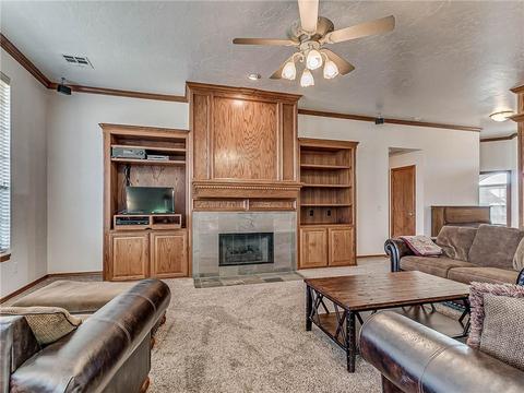 1925 Oak Dr, Moore, OK 73170 photo 11