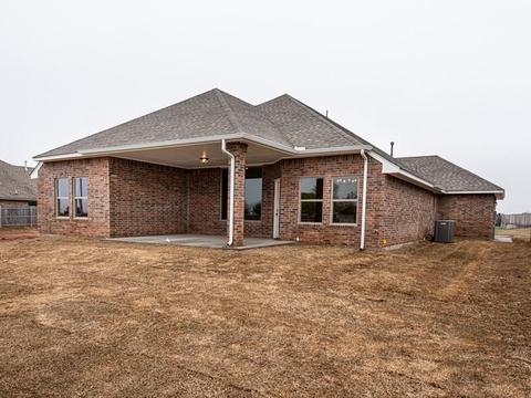 2704 Siena Ln, Moore, OK 73170 photo 33