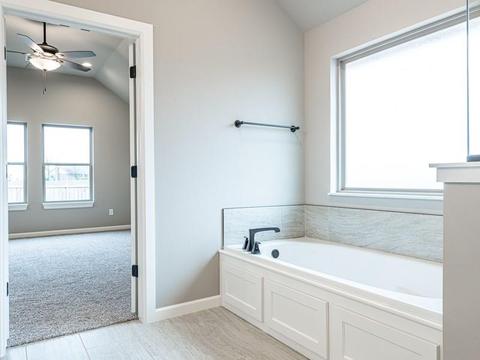 2704 Siena Ln, Moore, OK 73170 photo 26