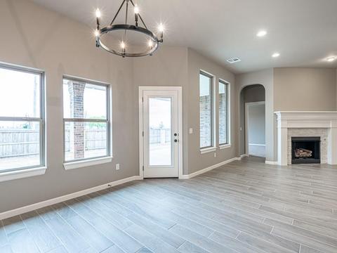 2704 Siena Ln, Moore, OK 73170 photo 19