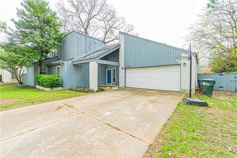 3752 Cedar Ridge Dr, Norman, OK 73072 photo 2