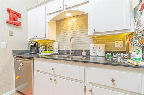 3752 Cedar Ridge Dr, Norman, OK 73072 photo 8
