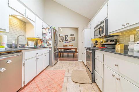 3752 Cedar Ridge Dr, Norman, OK 73072 photo 10