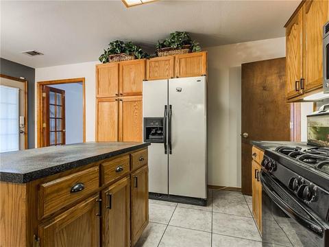 2600 Briarcliff Dr, Moore, OK 73170 photo 12