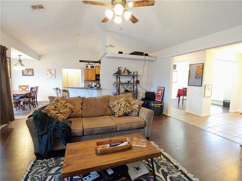 1808 Hunter Pointe Cir, Altus, OK 73521 photo 6