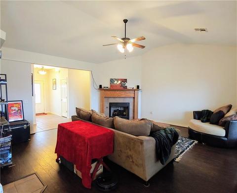 1808 Hunter Pointe Cir, Altus, OK 73521 photo 7