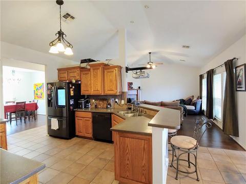 1808 Hunter Pointe Cir, Altus, OK 73521 photo 12