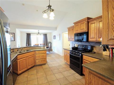 1808 Hunter Pointe Cir, Altus, OK 73521 photo 14