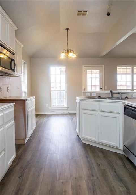 912 Willowood Dr, Yukon, OK 73099 photo 14