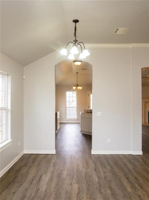 912 Willowood Dr, Yukon, OK 73099 photo 10