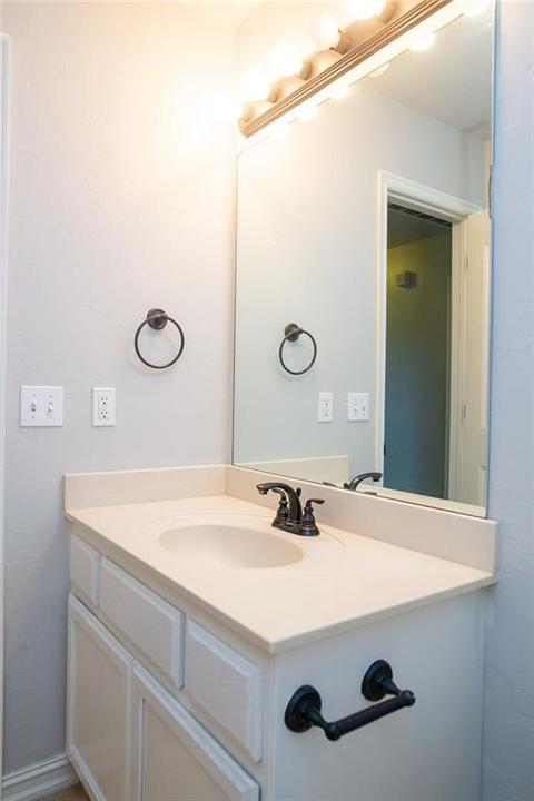 912 Willowood Dr, Yukon, OK 73099 photo 30