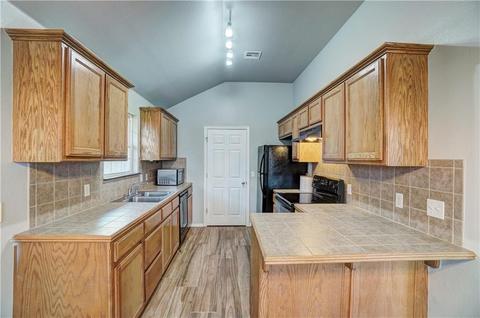 4412 Applegate Dr, Moore, OK 73160 photo 14